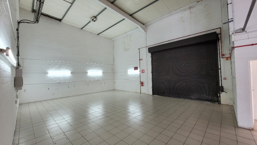 To Let Commercial Property for Rent in Parklands Western Cape